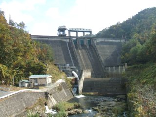 三川ダム