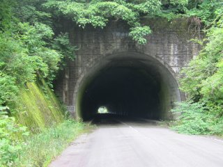 増山トンネル