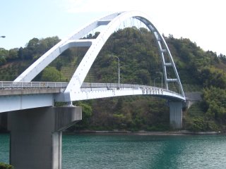 中の瀬戸大橋
