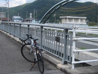 落合橋、戸島川と分岐