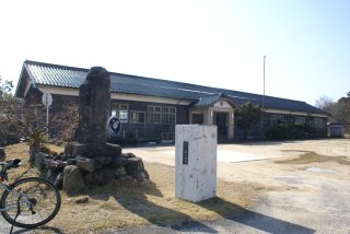 旧上田小学校跡