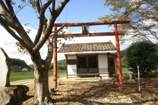 海田原の稲荷神社
