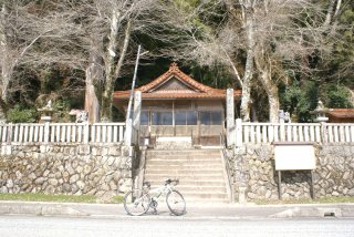 天津神社