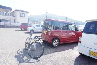 向原支所駐車場