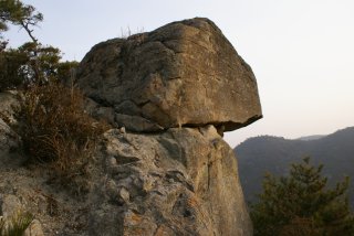 とんび岩