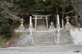 階見八幡神社