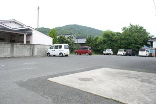 公民館の駐車場